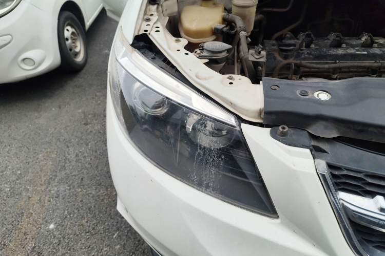 Used BYD S6 2014 2.4L Automatic Prestige 5-Seater
