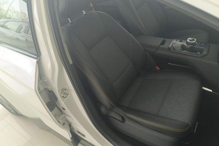 Used Toyota bZ5 2025 Model 550 JOY
