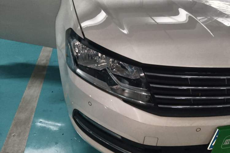 Used Volkswagen Lavida 2017 1.6L Automatic Comfort Edition