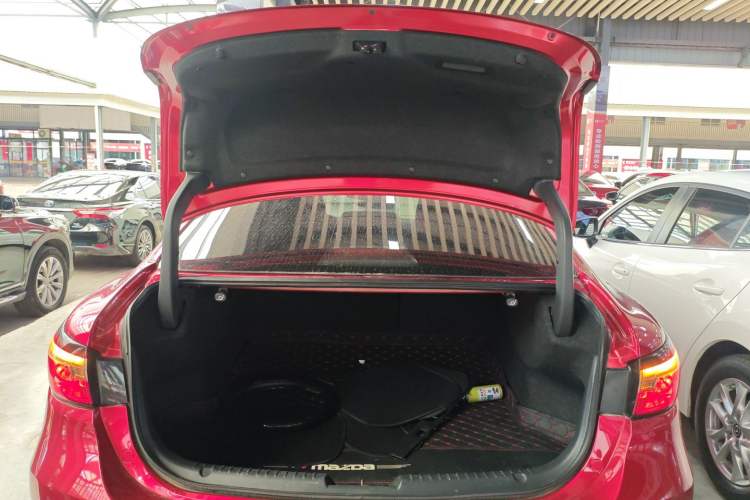 Used Mazda Atenza 2021 2.0L Blue Sky Luxury Edition Trunk