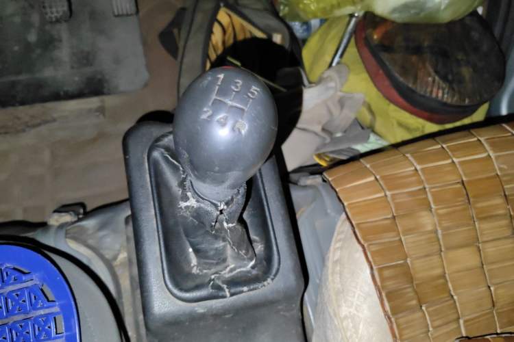 Used Wuling Zhiguang 2015 1.2L Practical LS-I Model
