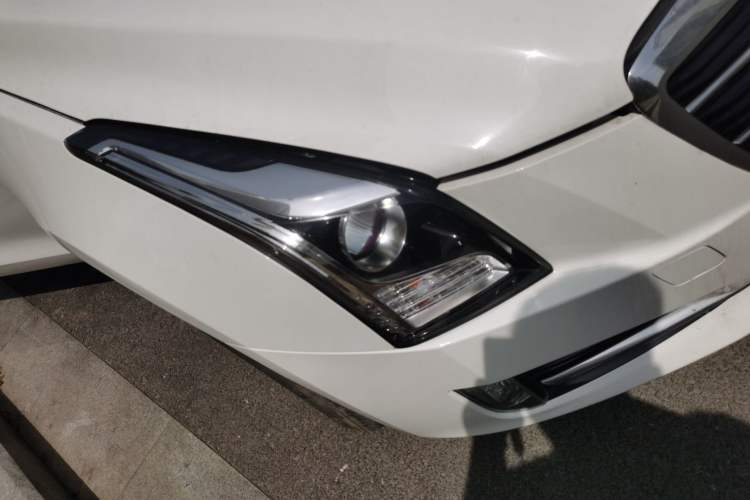 Used Cadillac ATS-L 2017 28T Tech Edition Right Front Headlight