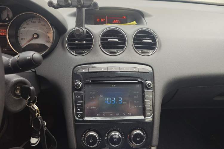 Used Peugeot 408 2013 2.0L Automatic Comfort Edition