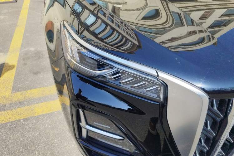 Used Hongqi HS5 2023 2.0T Four-Wheel Drive Flagship Pro Edition