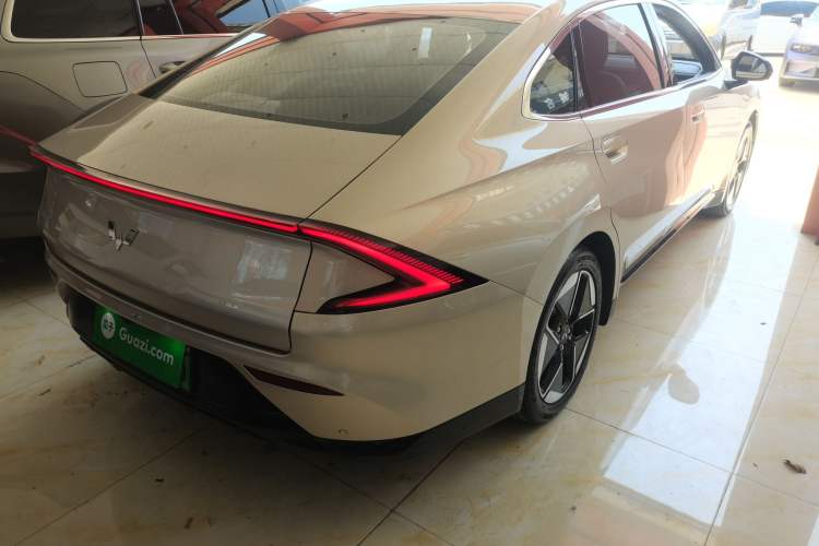 Used Wuling Xingguang 2024 Co-Creation Edition 510 Advanced Model