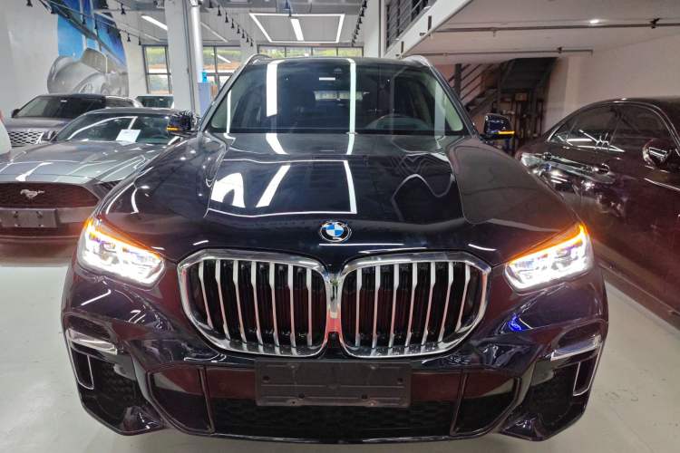 Used BMW X5 2022 Restyled xDrive 30Li Luxury Version M Sport Package