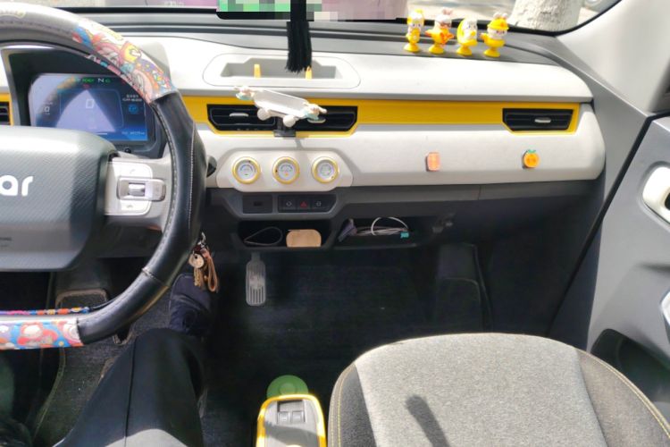 Used Chery QQ Ice Cream 2022 170km Sundae Phosphate Lithium-Ion Audio And AC Panel