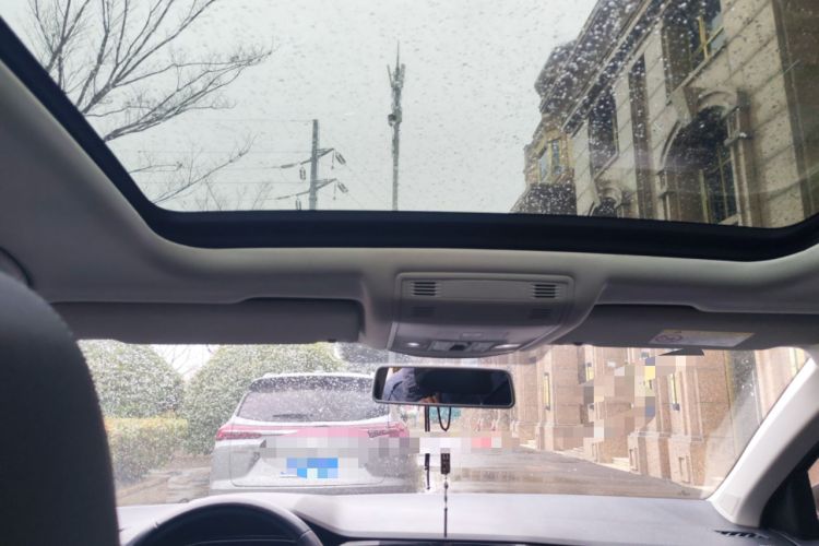 Used Volkswagen T-ROC 2021 280TSI DSG Two-Wheel Drive Comfort Connect Edition