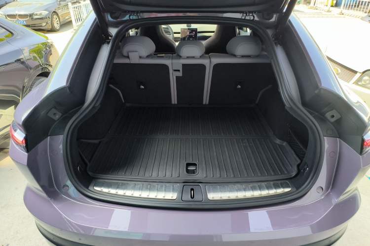 Used Nio EC6 2024 75 kWh
