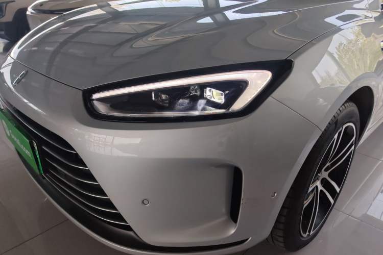 Used Hima AITO M5 2023 Extended-Range Four-Wheel Drive Intelligent Driving Version
