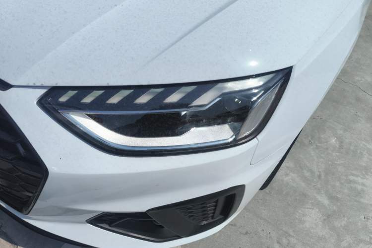 Used Audi A4L 2022 40 TFSI Luxury Dynamic Model