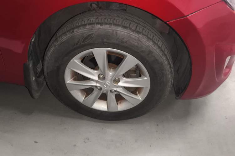 Used Hyundai Verna (older generation) 2010 Sedan 1.4L Manual Comfort GS
