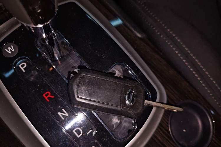 Used GAC Trumpchi GS5 Super 2015 2.0L Automatic Two-Wheel Drive Comfort Edition
