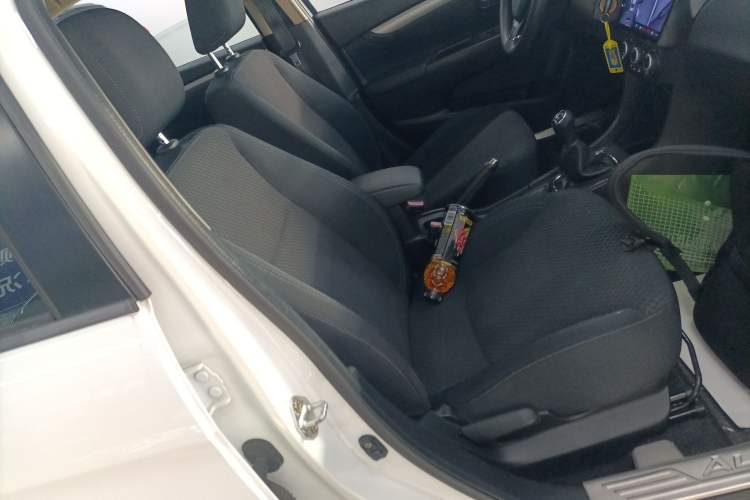 Used Suzuki Alivio 2015 1.6L Manual Comfort Model
