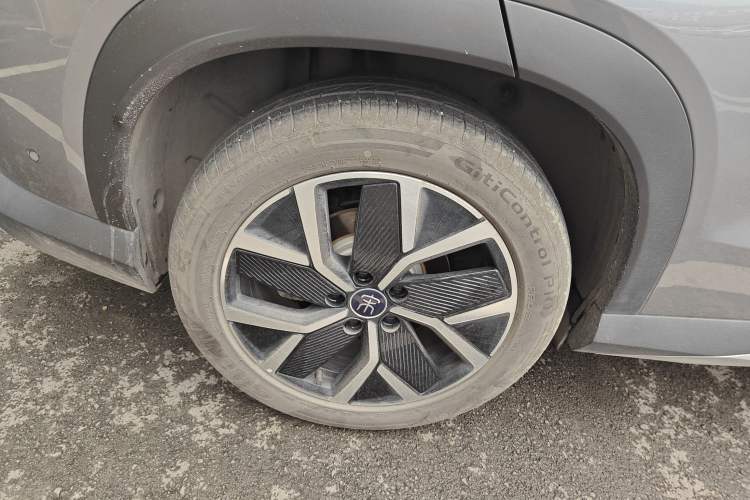 Used BYD Song L DM-i 2025 Intelligent Driving Version 160 km Beyond-Range Type
