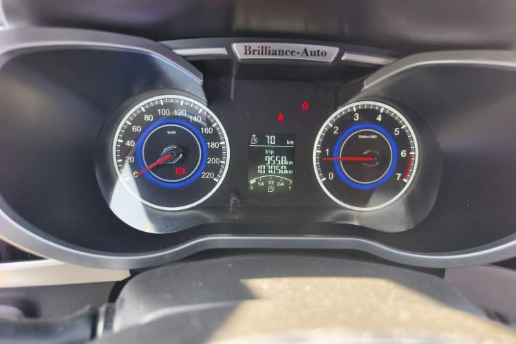 Used Brilliance V3 2015 1.5T Manual Urban Model
