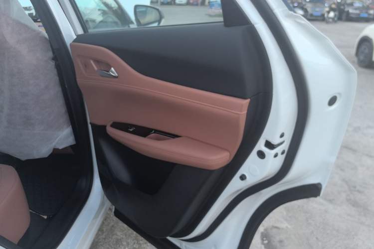 Used Changan UNI-Z 2025 1.5T Luxury Version