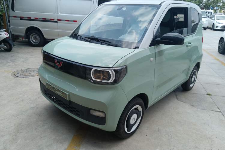 Used Wuling Hongguang MINIEV 2021 Macaron Premium Model – Lithium Iron Phosphate