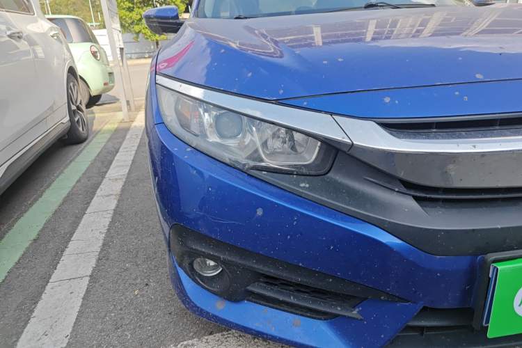 Used Honda Civic 2016 220TURBO CVT Luxury Edition
