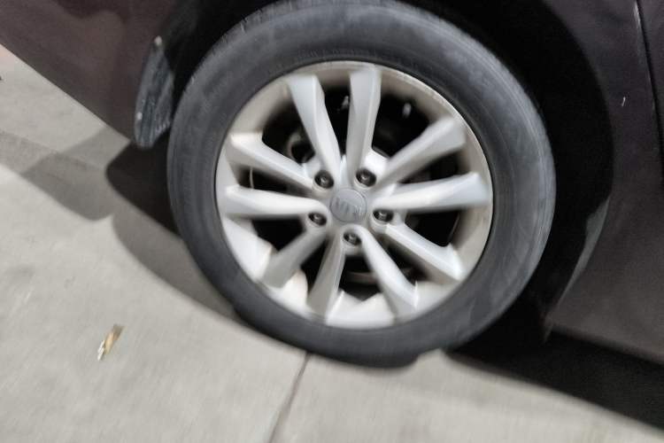 Used Kia K3 2017 1.6L Automatic 15th Anniversary Special Edition GLS