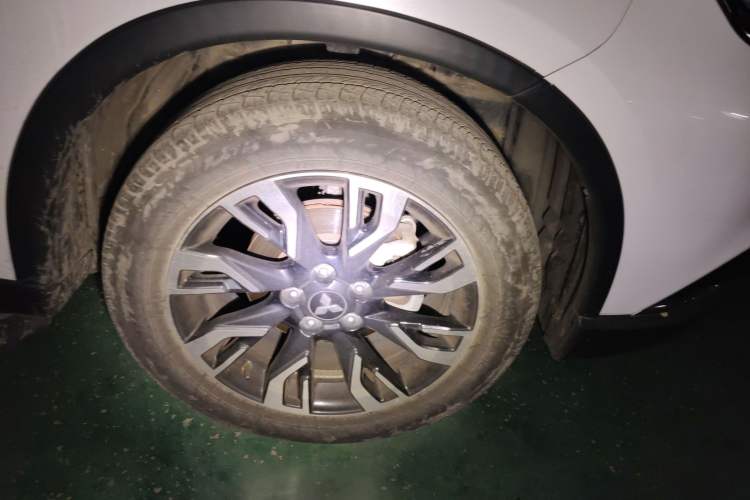 Used Mitsubishi Outlander 2020 2.4L 4x4 Zhi Xiang Edition 5 Seats
