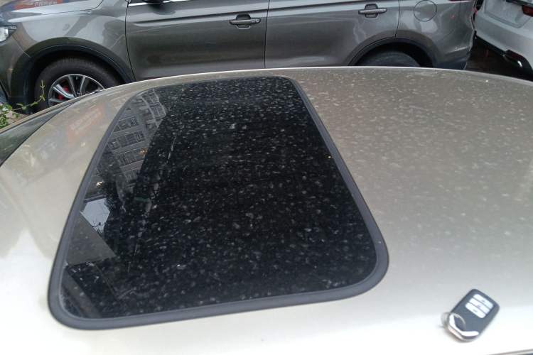 Used Honda Crider 2016 1.8L CVT Flagship Edition
