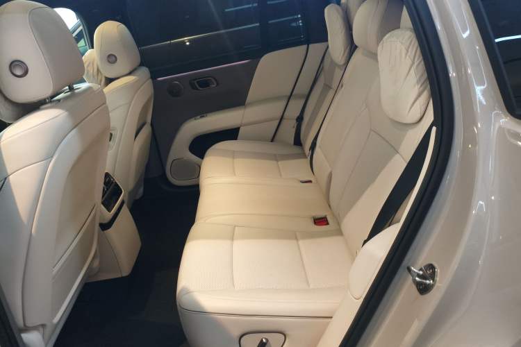 Used Li Auto i6 2025 Model Two-Wheel-Drive Standard Type Left Rear Seat