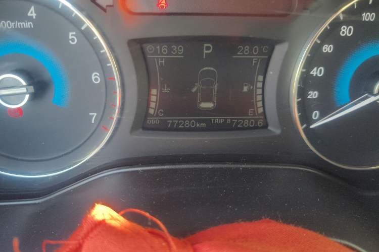 Used Dongfeng Fengon 580 2021 Revised ☆ Star Edition 1.5T Automatic Luxury Version Odometer Close Up