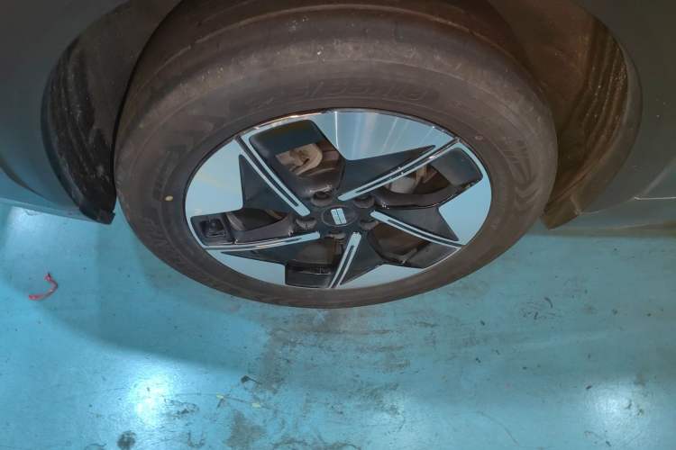 Used Geely Galaxy E5 2024 440km Launch Edition