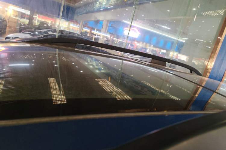 Used Subaru Forester 2018 2.0i Luxury Navigation Edition
