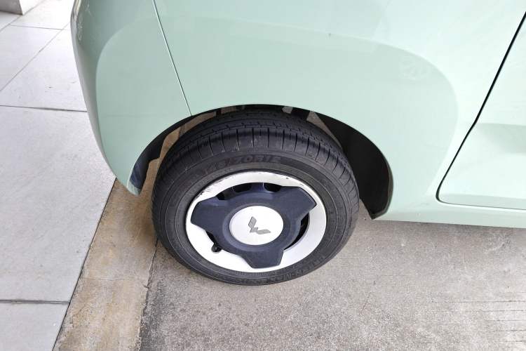 Used Wuling Hongguang MINIEV 2021 Macaron Premium Model – Lithium-NMC