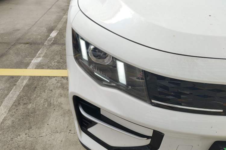 Used Radar King Kong 2025 430 km Two-Wheel Drive Standard Box – Lucky King Right Front Headlight