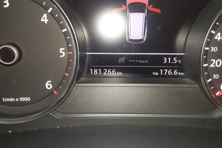 Used Volkswagen Touareg 2011 3.0 TDI Diesel Standard Version
