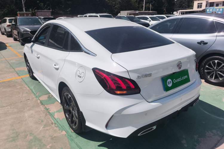 Used MG 5 2022 300TGI DCT Chao Yue Luxury Edition