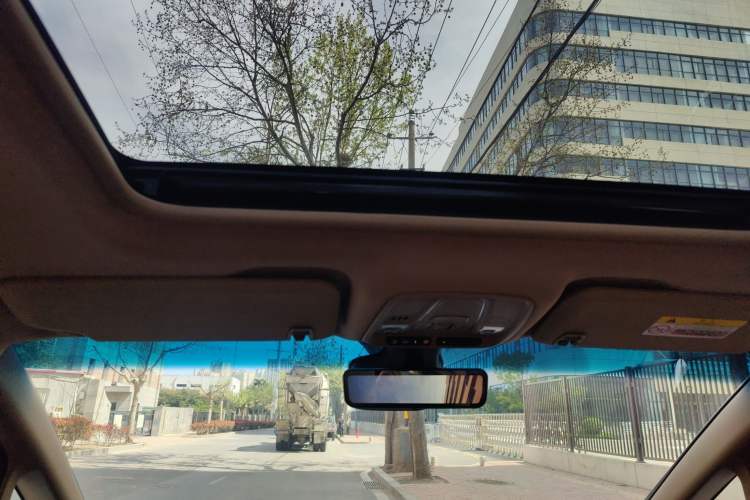 Used Buick GL8 2021 ES Land Cruiser 653T Luxury Edition
