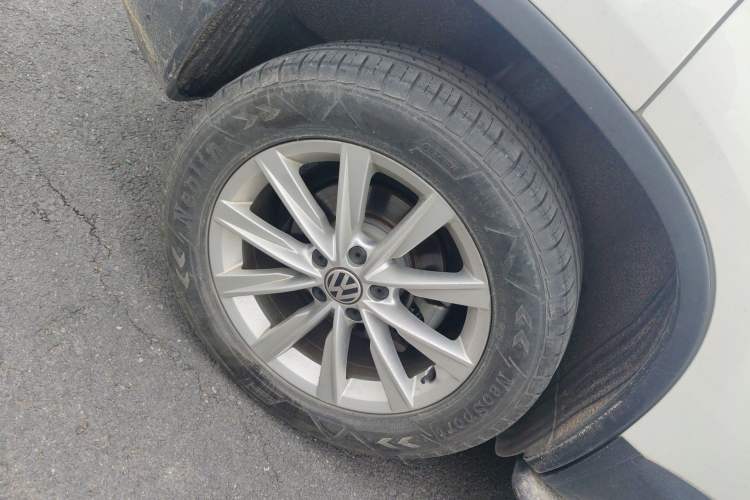 Used Volkswagen Tiguan 2017 300TSI Automatic Two-Wheel Drive Silk Road Luxury Edition Exterior 5