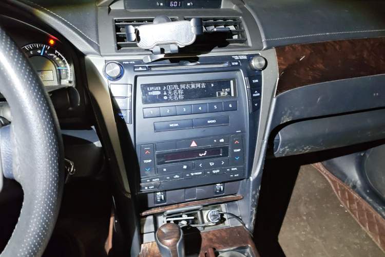 Used Toyota Camry 2015 2.0G Premier Edition