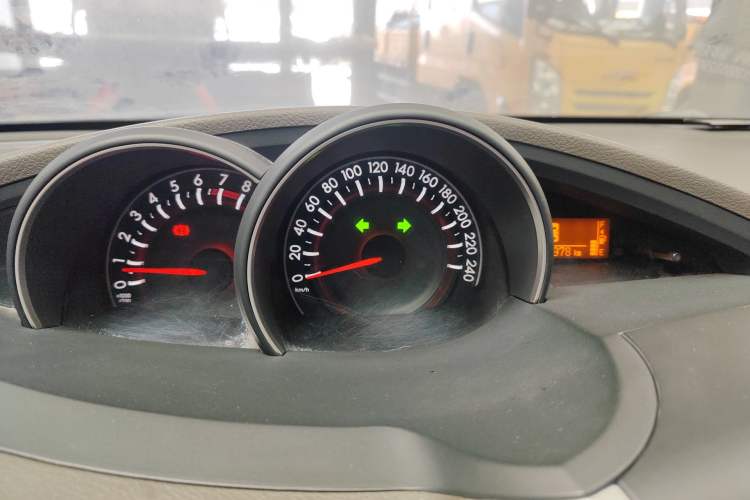 Used Toyota Verso 2012 180V CVT Supreme Edition
