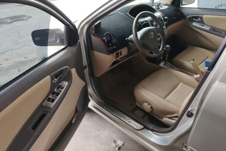Used Toyota Vios 2006 1.5L GL-i AT Driver Seat