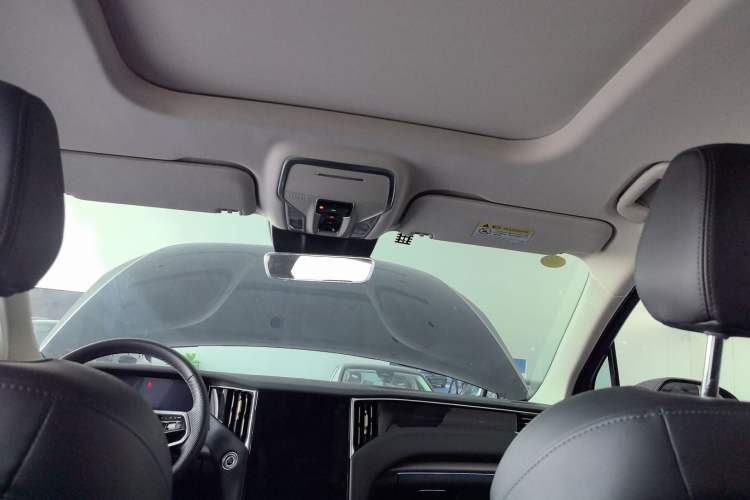 Used Hongqi HS7 PHEV 2024 2.0T PHEV Four-Wheel Drive Flagship Edition 6 Seats