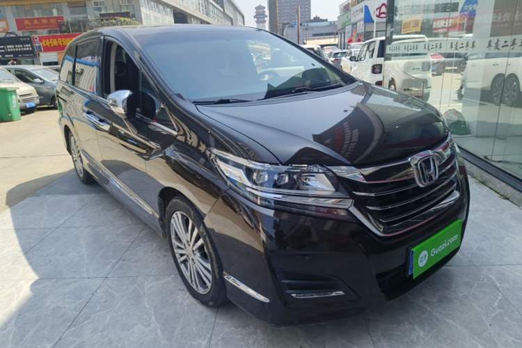 Used Honda Elysion 2016 2.4L Style Edition
