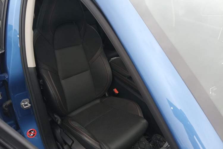 Used Lynk & Co 02 2018 1.5T DCT Two-Wheel Drive Sporty Version China V Standard