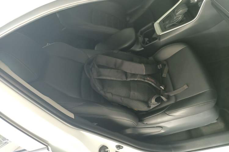 Used Toyota Wildlander 2024 2.0L CVT Two-Wheel Drive Leading Edition