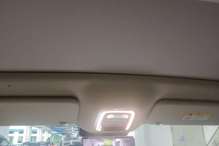 Used Nio ES8 2026 Model 6-seat Executive Luxury Edition Headliner