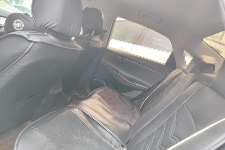 Used Hyundai Celesta 2018 1.6L Automatic GL Enjoyment Version China V Standard Left Rear Seat