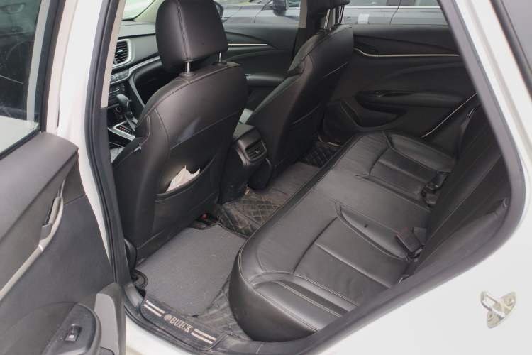 Used Buick GT 2019 18T Automatic Connected Elite Model China VI Standard Left Rear Seat