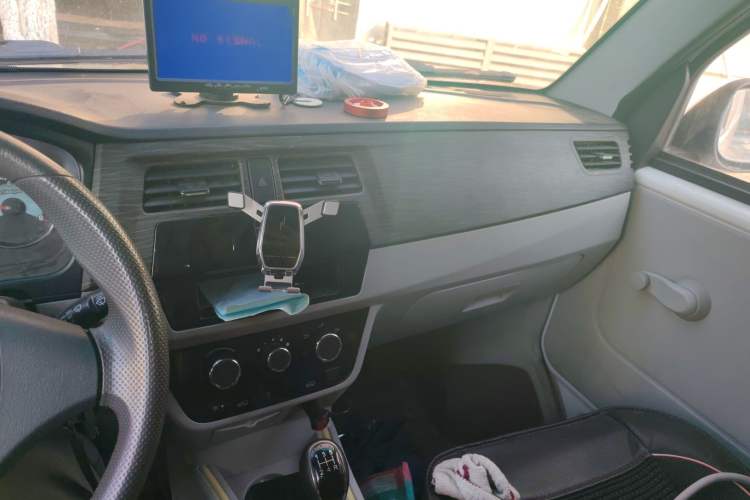 Used Jinbei New Hiace X30L 2021 1.5L Wealth Central Air Conditioning Edition Van China VI Standard SWC15M