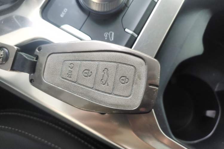 Used Geely Auto Haoyue 2020 1.8TD DCT Luxury 7-Seater
