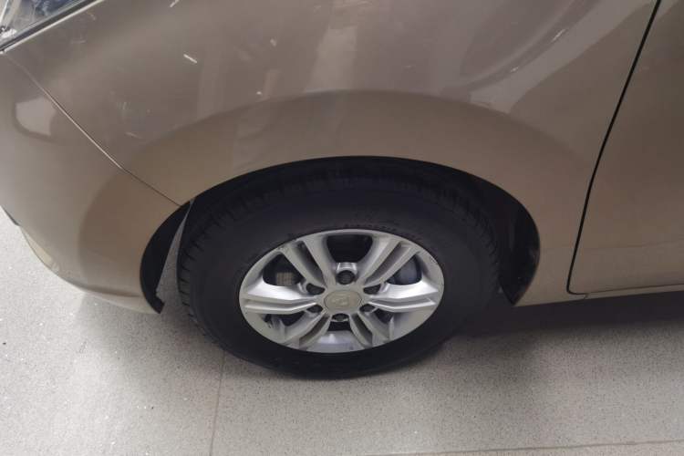 Used SAIC MAXUS G10 2016 1.9T Manual Elite Edition Diesel China IV