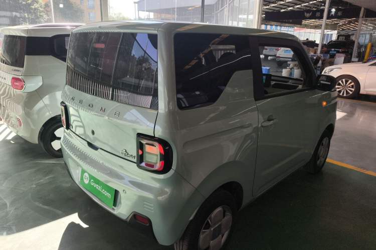 Used Geely Galaxy Panda 2023 Panda Mini 200km Endurance Bear
